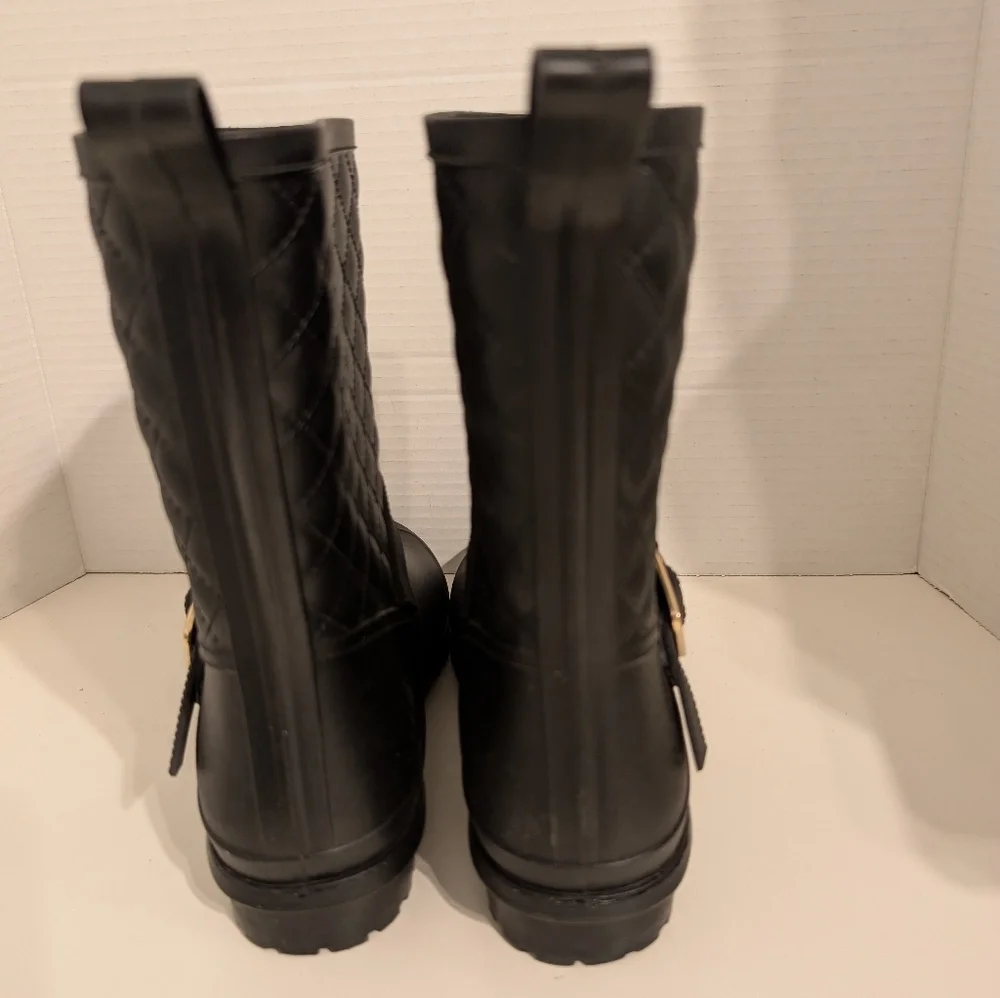 Capelli‎ New York Women's 10 Black Quilted Mid-Calf Gold Buckle Rain Boots